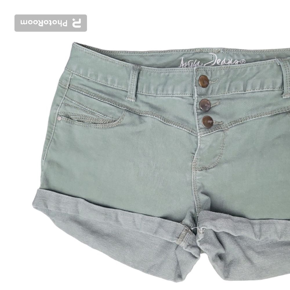 Ariya Jeans Olive Green Shorts - 13/14